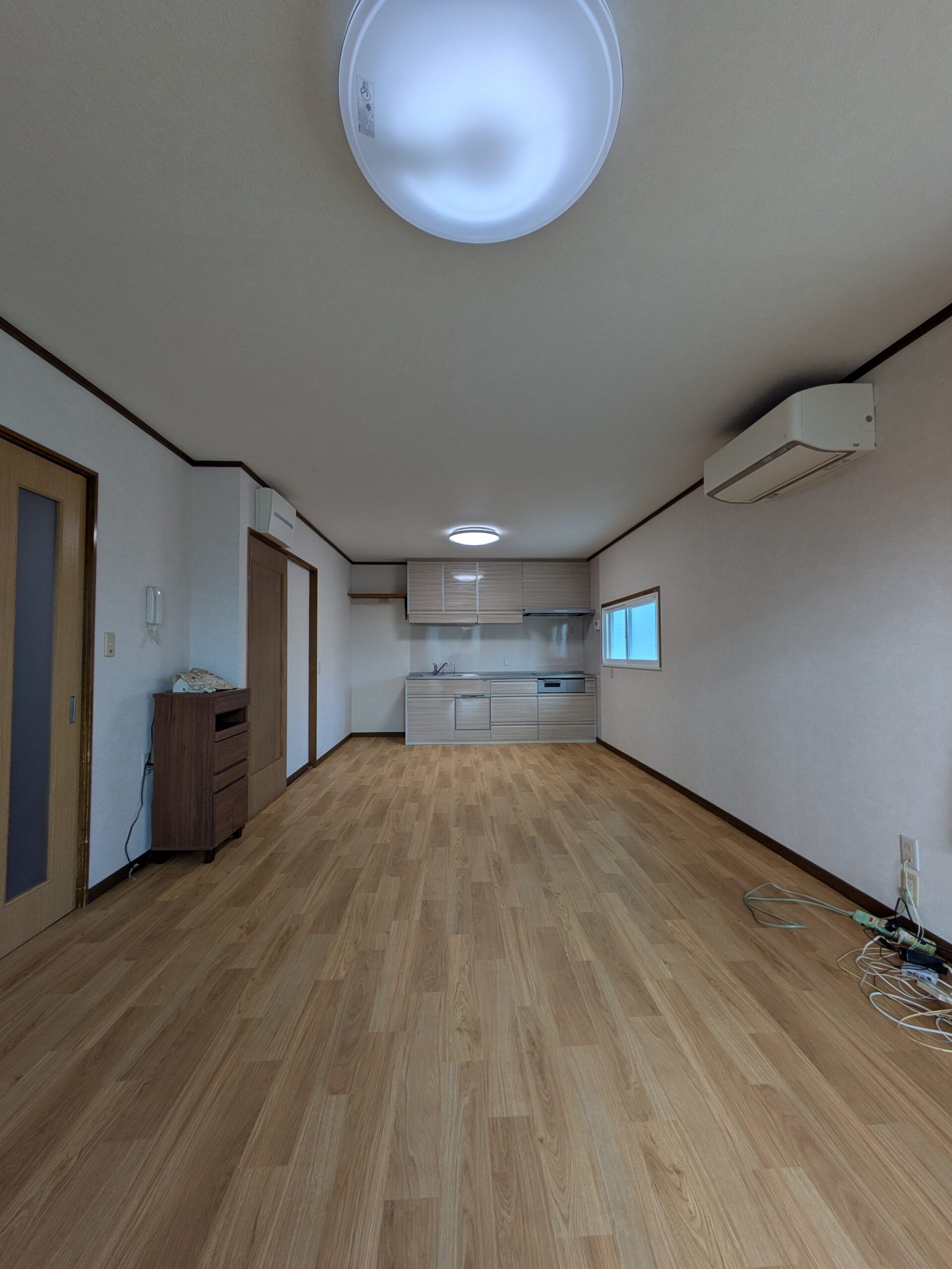 間仕切り壁をなくし、開放的なLDKに