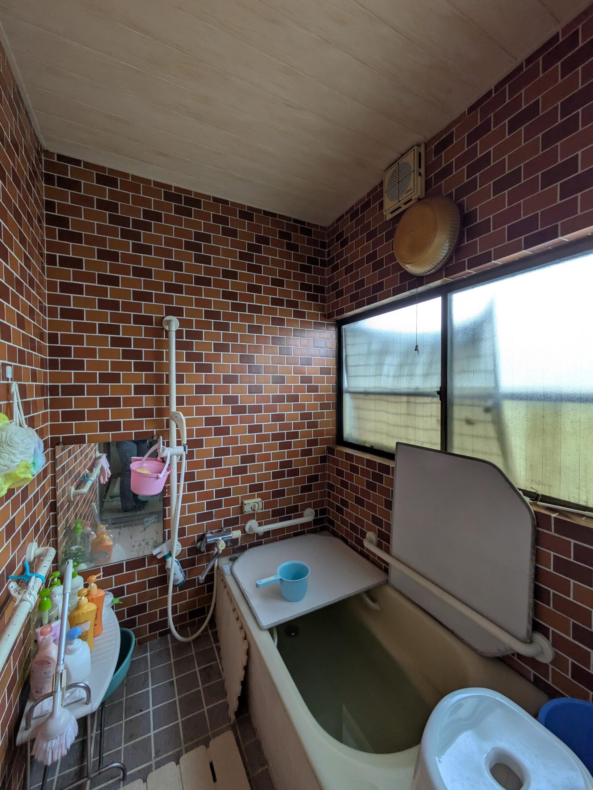 毎日の疲れをほどく、やさしい浴室へ