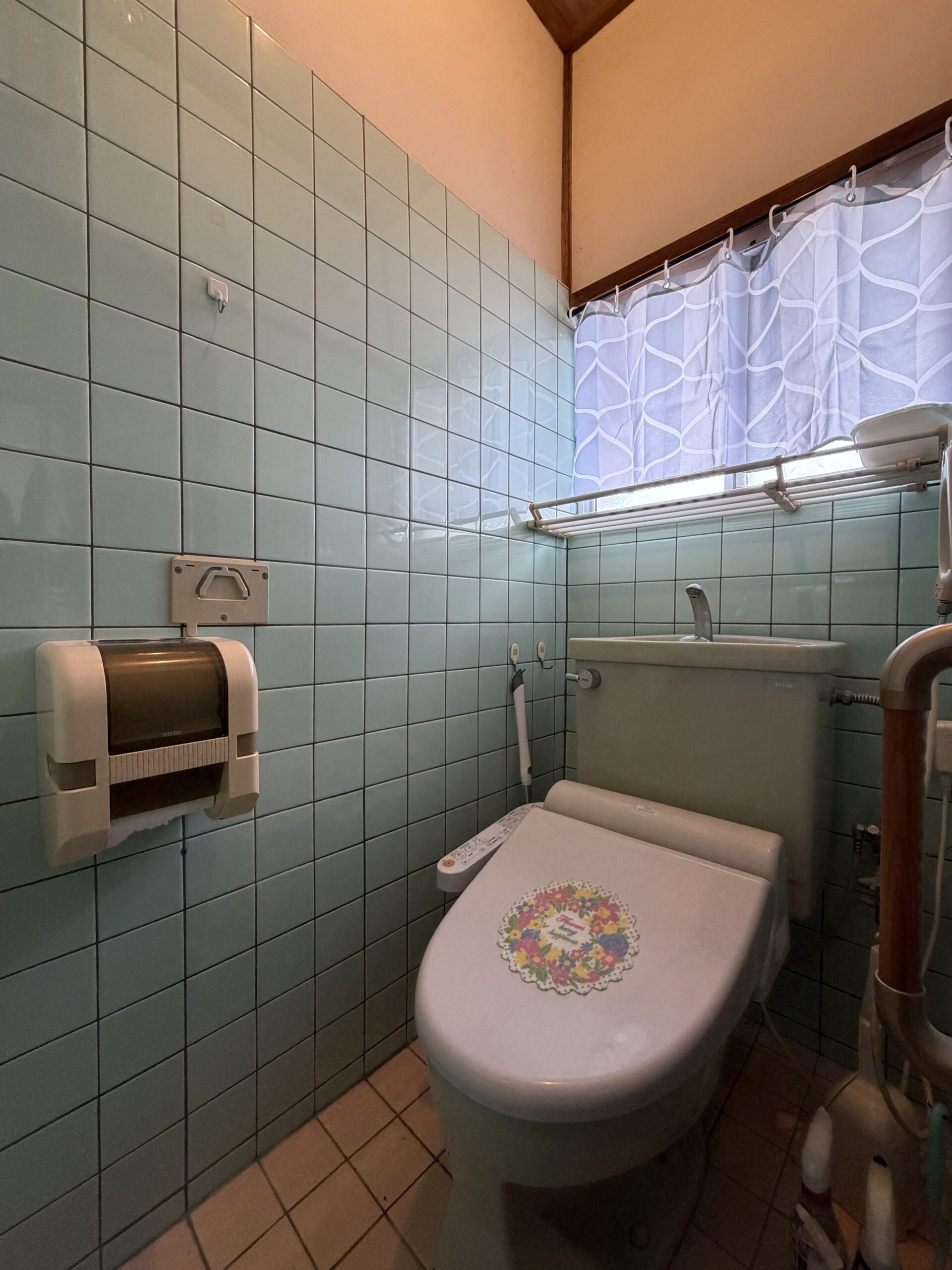 さらば冬の凍えるバスタイム、タイルから最新システムバスへ。