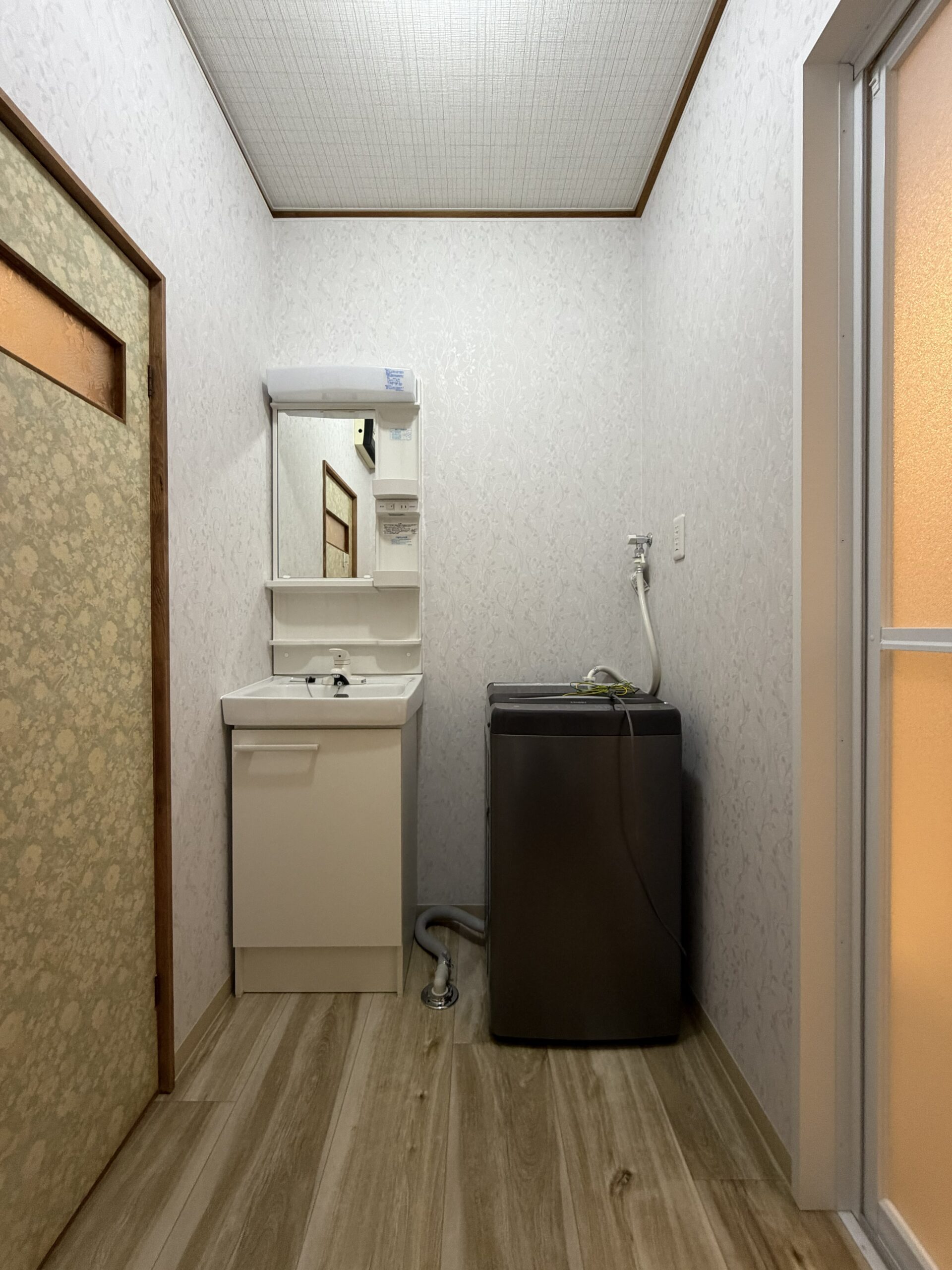 さらば冬の凍えるバスタイム、タイルから最新システムバスへ。